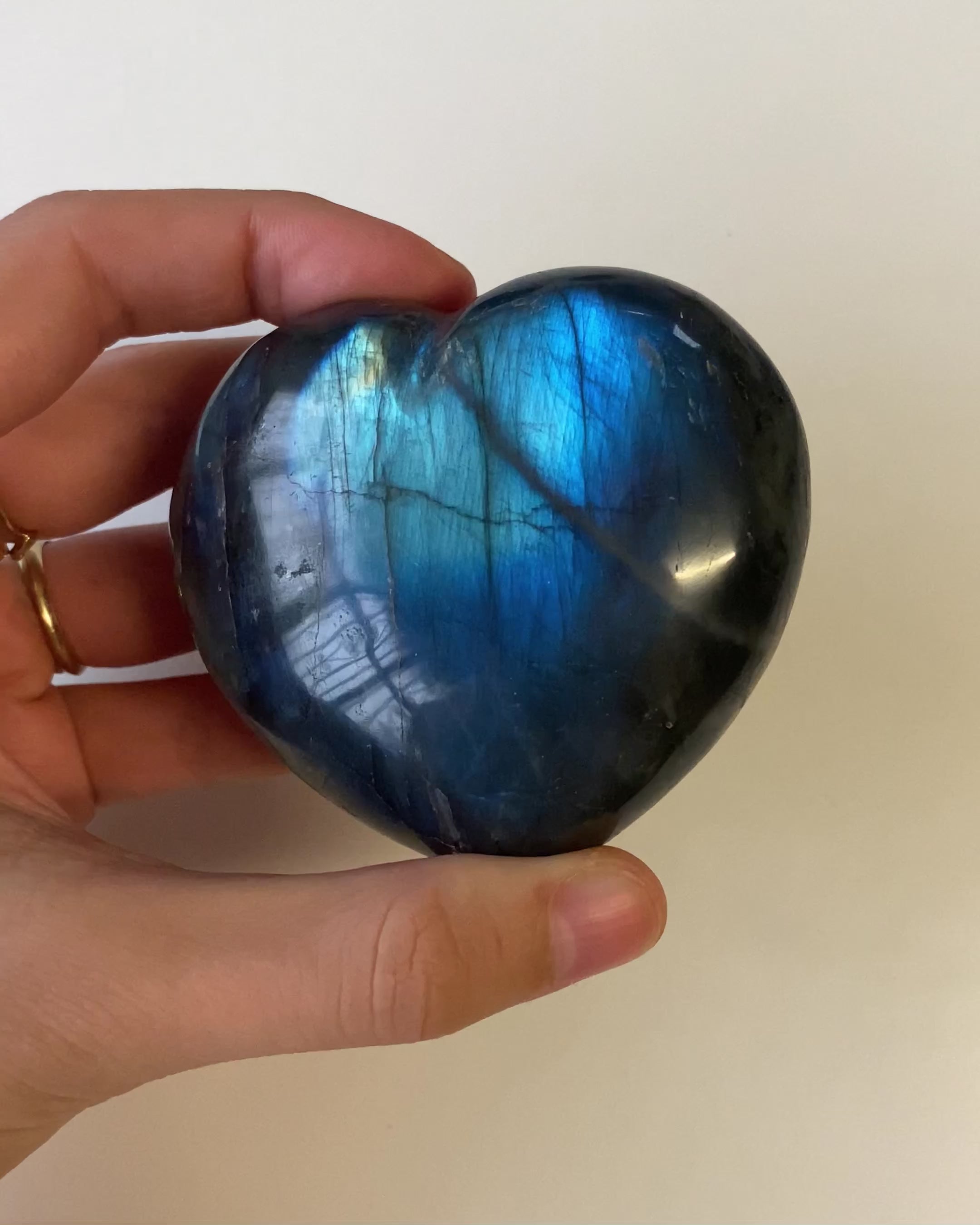 Cuore in Labradorite (Qualità EXTRA)